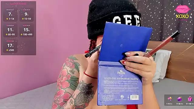 Amy_art on StripChat