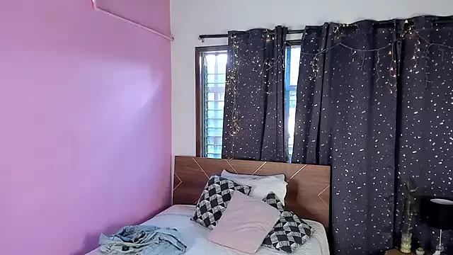 Amy_art on StripChat