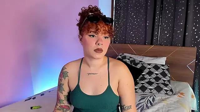 Amy_art on StripChat