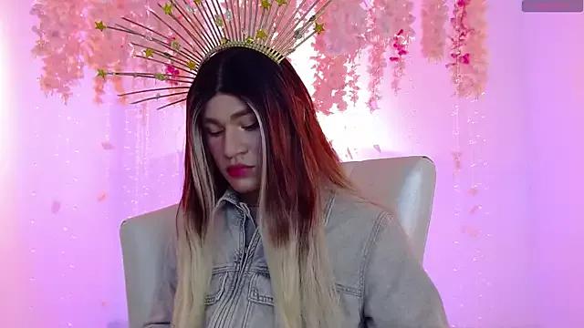 Freechat AndrewPeach_ on StripChat