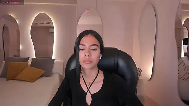 AprilStone_ on StripChat 