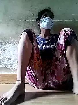 arachnahot on StripChat