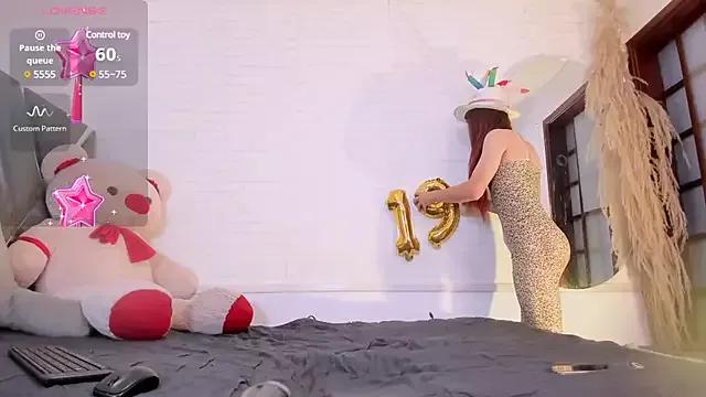 ashley_moss on StripChat