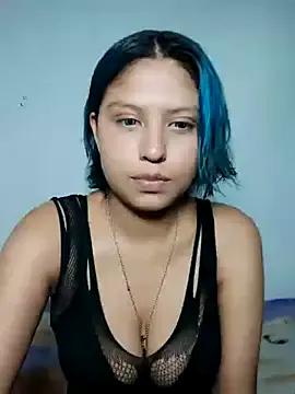 Freechat azulzulix on StripChat