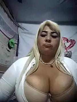 BonniAdams on StripChat