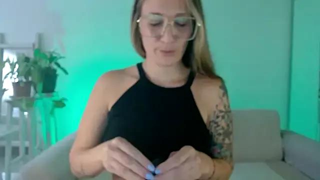 CabledHeredity on StripChat 