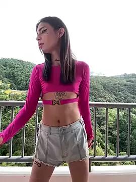 Camistar18 on StripChat