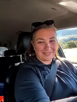 Canadian_BBW on StripChat