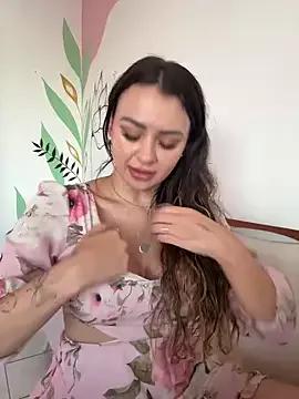 carol_amorim on StripChat