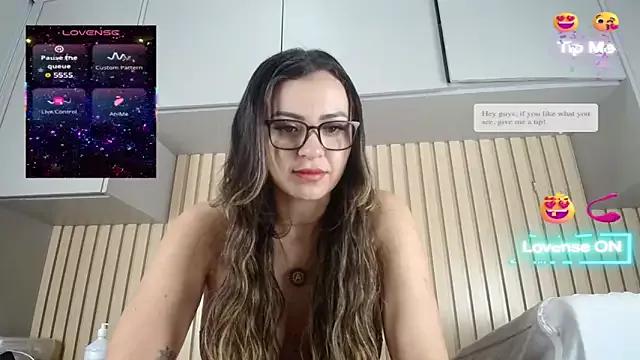 carol_amorim on StripChat