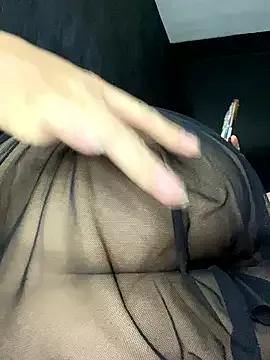 carolina31paris1 on StripChat