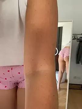 Group Chloe-taa on StripChat