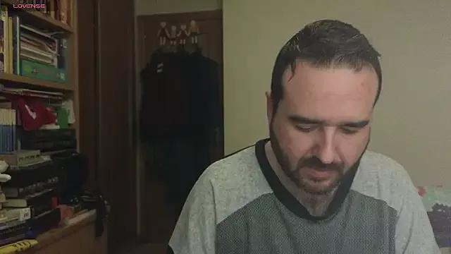 curiosillo83 on StripChat