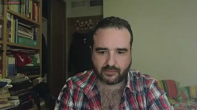 curiosillo83 on StripChat