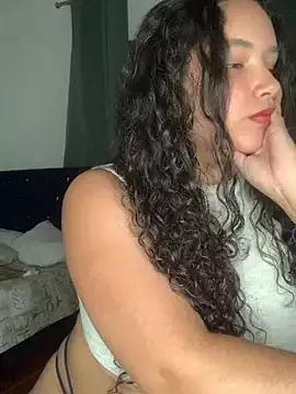 Freechat CurlyGirl_1 on StripChat