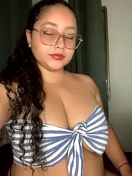 Freechat CurlyGirl_1 on StripChat