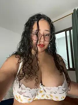 Freechat CurlyGirl_1 on StripChat