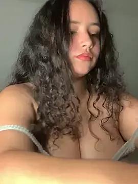 Freechat CurlyGirl_1 on StripChat