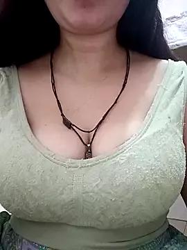 cute-mahek on StripChat