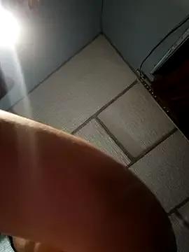 DanelyLopez on StripChat