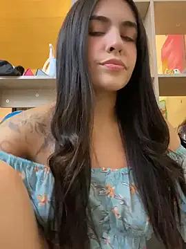 DaphneUwu on StripChat