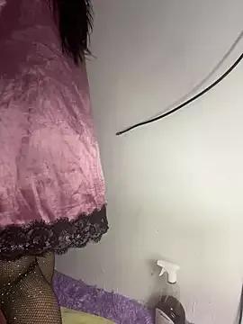 Dulcepasion26 on StripChat