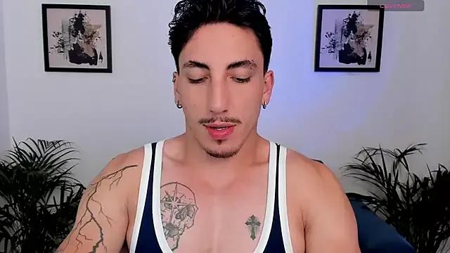 dylanspencer28 on StripChat