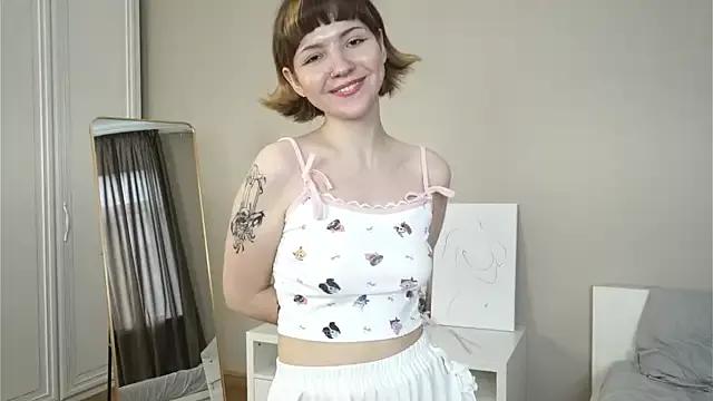 Freechat ElvaAxley on StripChat