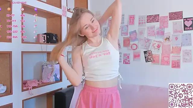 ElvinaRose on StripChat