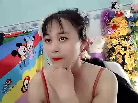 emgaixinhngoan on StripChat 