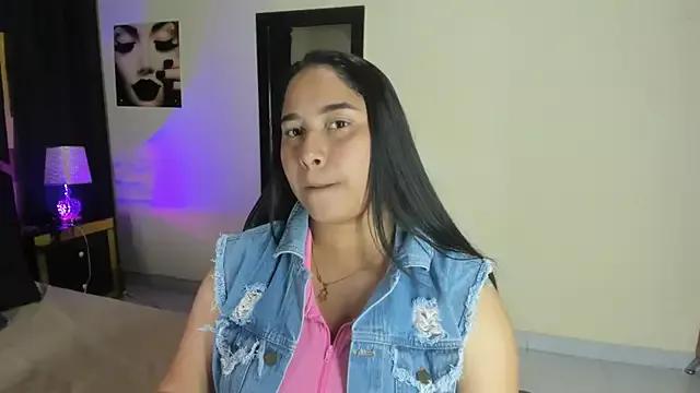 EmiliWilliams on StripChat