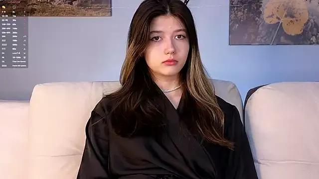 ErlinaBowman on StripChat 