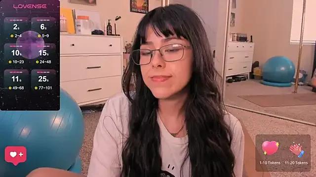 Evie-Luna on StripChat