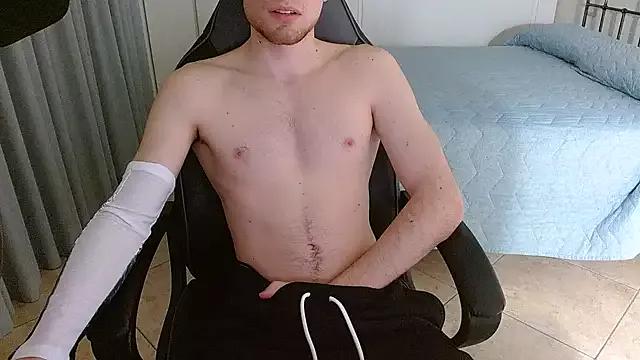 FitGuyDream on StripChat