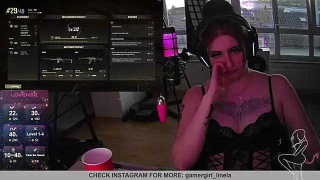 Gamergirl-Linela on StripChat