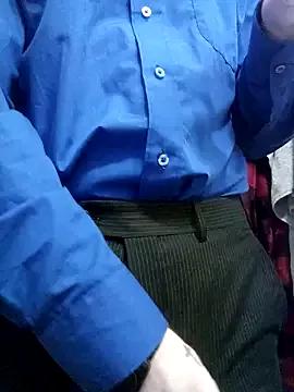 GeneralXMillyX on StripChat