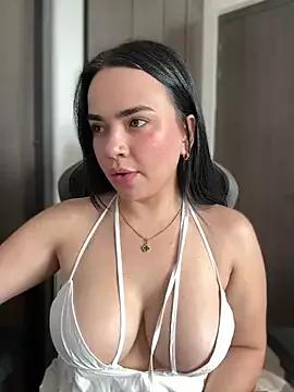 GeorginaJones on StripChat