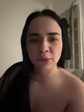 GeorginaJones on StripChat