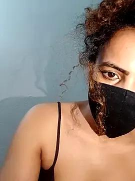 ghadiraa on StripChat