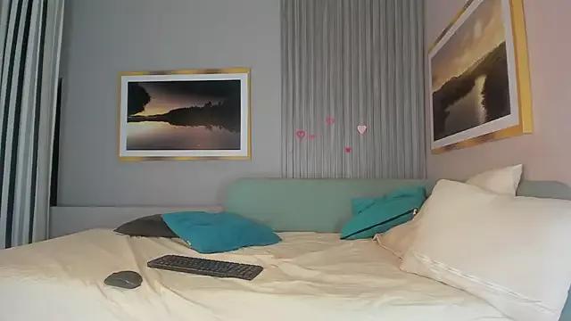 Hailey-Fox on StripChat