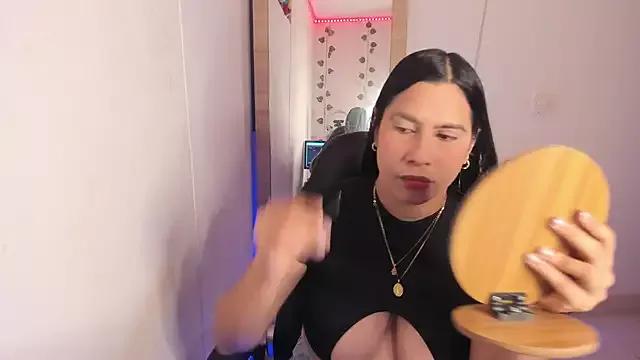 hellensexy on StripChat 