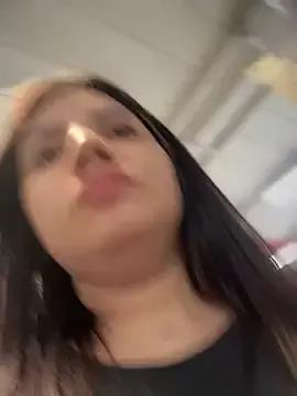 horny_roomiess on StripChat