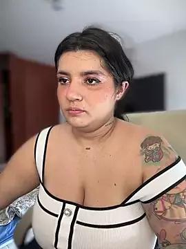 horny_roomiess on StripChat