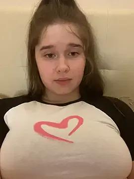 HornyGirlH on StripChat