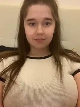 HornyGirlH on StripChat