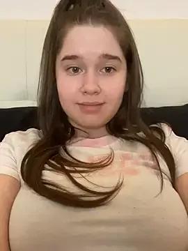 HornyGirlH on StripChat