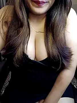 Hotttie_Alisha on StripChat 