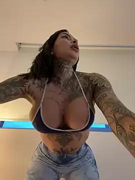 Iam_Annii on StripChat