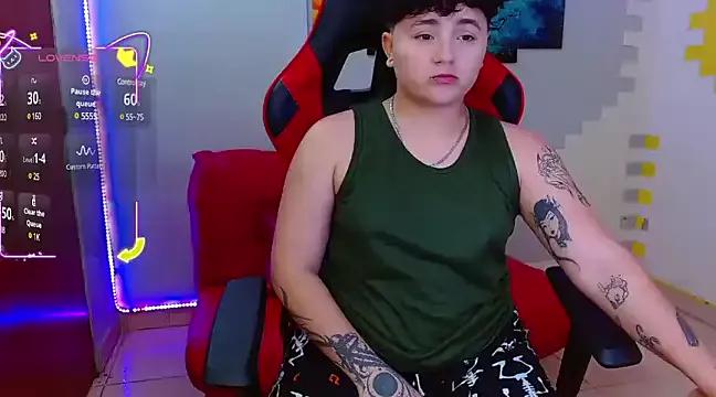 isabeautyx19 on StripChat