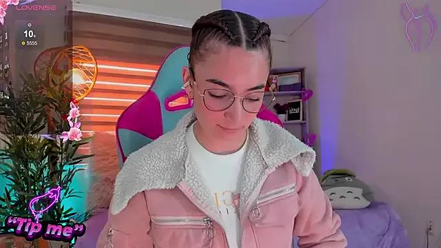 issa_monterrey on StripChat 